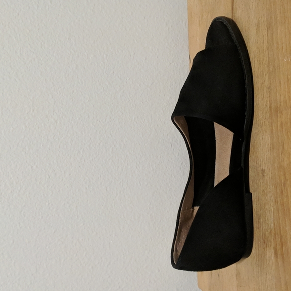 Seychelles | Passport Flat | Black Suede | 6.5 - Picture 3 of 5